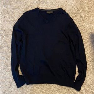 BR men’s sweater.